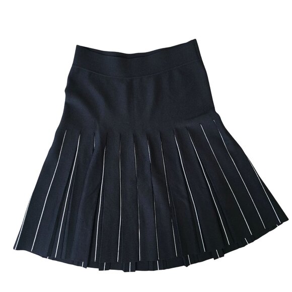 Carlisle New York Black & White Pleated long tennis Skirt size S elastic waist - Picture 5 of 6